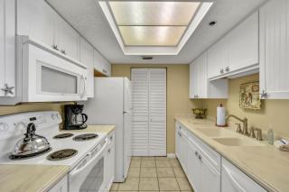 Beach Club 303 - East End - 1
