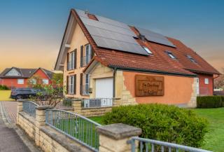 Hotel & Gästehaus Im Ziegelweg KLIMATISIERT Eintrittskarten für den Europa-Park erhalten Sie garantiert über uns - Rust - 8