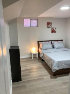 Brand New, cozy 2 Bdrm Bsmnt Apt - Mississauga - 9