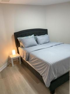 Brand New, cozy 2 Bdrm Bsmnt Apt - Mississauga - 8