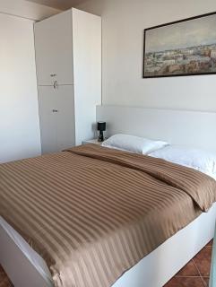 Seaside Deluxe Apartment - Durazzo - 4