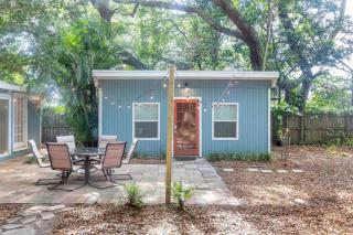 Private, Family Friendly Home, 10 min to Beach - St. Petersburg - 4