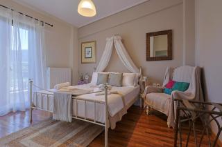 Οlives and Vines all seasons villa - 9