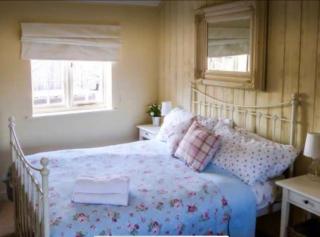Beech cottage ~ close to York ~ cozy rural stay - Stamford Bridge - 4