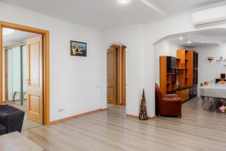 Heart of Downtown 3 ROOMS Apartment Self Check in - 7