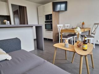 La cabine du Port, cosy, vue mer, plage à 100m - 0