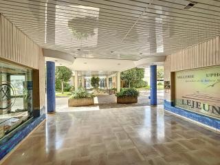 #T03 DUCAL MARINA BAIE DES ANGES avec Terrasse - 2