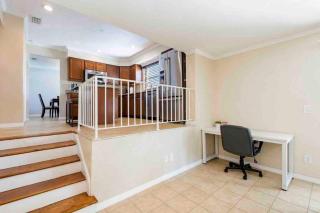 Family Fun Paradise! 5 mins to Beach, Heated Pool - 5