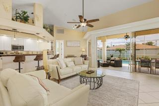 Villa-Haze, lots of privacy, solar & electric heated pool and SPA - Cape Coral - 1