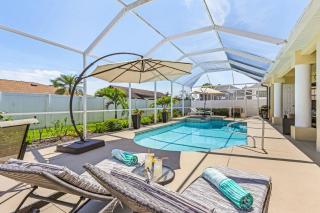 Villa-Haze, lots of privacy, solar & electric heated pool and SPA - Cape Coral - 3