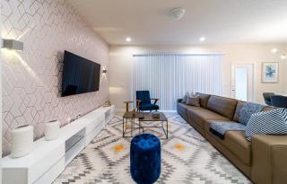 Premium 5-Bed Townhome Themed Perfect Location - Kissimmee - 1