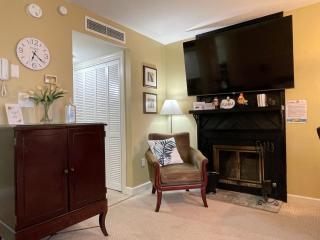 Gatlinburg Summit Studio for 2 With Amazing View! - 7