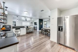 Riverfront Royal Home with Hot Tub and Fire Pits! - Royal - 2