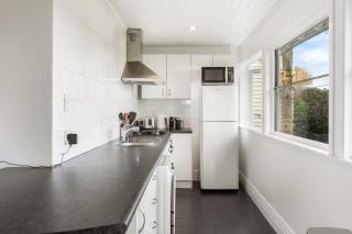 Beautiful Spacious 3BR - Auckland - 3