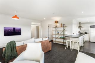 Beautiful Spacious 3BR - Auckland - 5