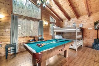 Private! Hot Tub, Views, & Games - Sevierville - 4