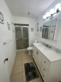 Lakefront Duplex with Pontoon Boat 2 Bedroom Home - Mount Dora - 5