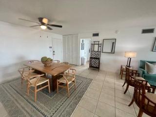 Lakefront Duplex with Pontoon Boat 2 Bedroom Home - Mount Dora - 1