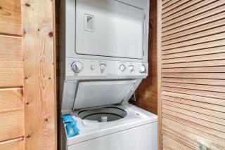 Private! Hot Tub, Views, & Games - 2