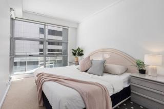 A Comfy 2BR Apt for 7 Next to Darling Harbour - Sydney - 4