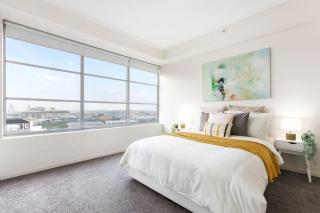 A Comfy & Spacious 2BR Apt Harbour View - Sydney - 9