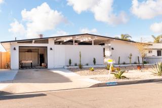 Sunshine Oasis 5 Bed + Hot Tub, 5 Miles From Beach - 9