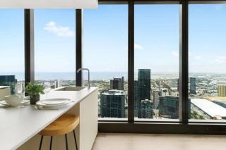 A 2BR Apt with Panoramic Views - Melbourne - 4