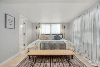Downtown Studio 1 at Beer Ranch Project Inn - Wimberley - 9