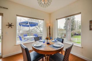 Beautiful Birch Bay Retreat with Deck and Fire Pit! - 5