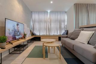 A Comfy & Bright 2BR Suasana Suite 6 FREE Parking - Johor Bahru - 1