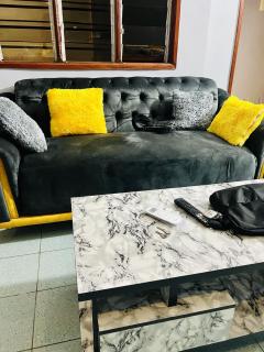 Appartement 2 chambres salon haut standing - Abomey-Calavi - 0