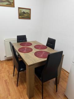 Apartament - Petroşani - 9