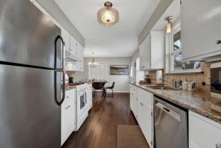 Cora Street Cottage - Fredericksburg - 1