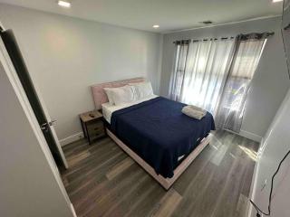 The Classic Suite: 2BR close to NYC - Paterson - 9