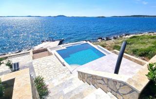 2 Bedroom Cozy Home In Tkon - Tkon - 9