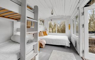 1 Bedroom Beautiful Home In Holbæk - 2