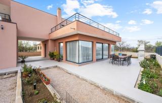 Holiday Home Tina - Oklaj - 8
