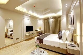 Saltstayz Premier - Near Golf Course Road & Sector 57 - 4