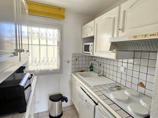 Appartement Centre-Ville Calme avec Balcon et Garage - Saint-Georges-de-Didonne - FR-1-550-73 - 8