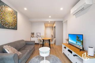 REST COLLECTION Highrise Studio Apartment at Melbourne Central - Melbourne - 8