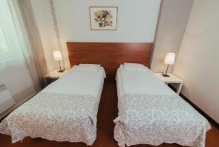 Hotel Pod Sosnami - 2