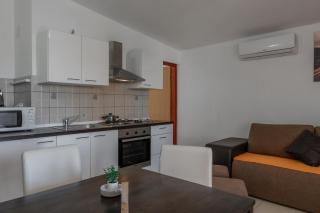 Apartments Josipovic - Vir - 4