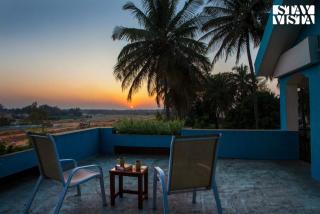 StayVista at Mikkie House 3BHK Villa Combination of Bricks & Stone - Breakfast Included - Aivarkhandpur - 8