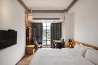 BlueSky Hotel - Taichung - 0
