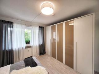 Moderne Ferienwohnung - Friedrichshafen - 6