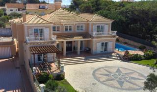 Ericeira Vila Martinho by Hopstays - Piscina e Vista Mar - 0