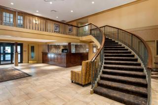 Best Western Plus Ramkota Hotel - Sioux Falls - 9