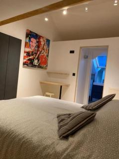 Froissart Studio - 6