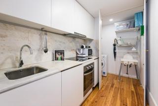 GuestReady - High-ceiling urban retreat in Porto - Porto - 7