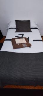 Casa Particular Alquiler habitación exclusivo para hombres - Bilbao - 3